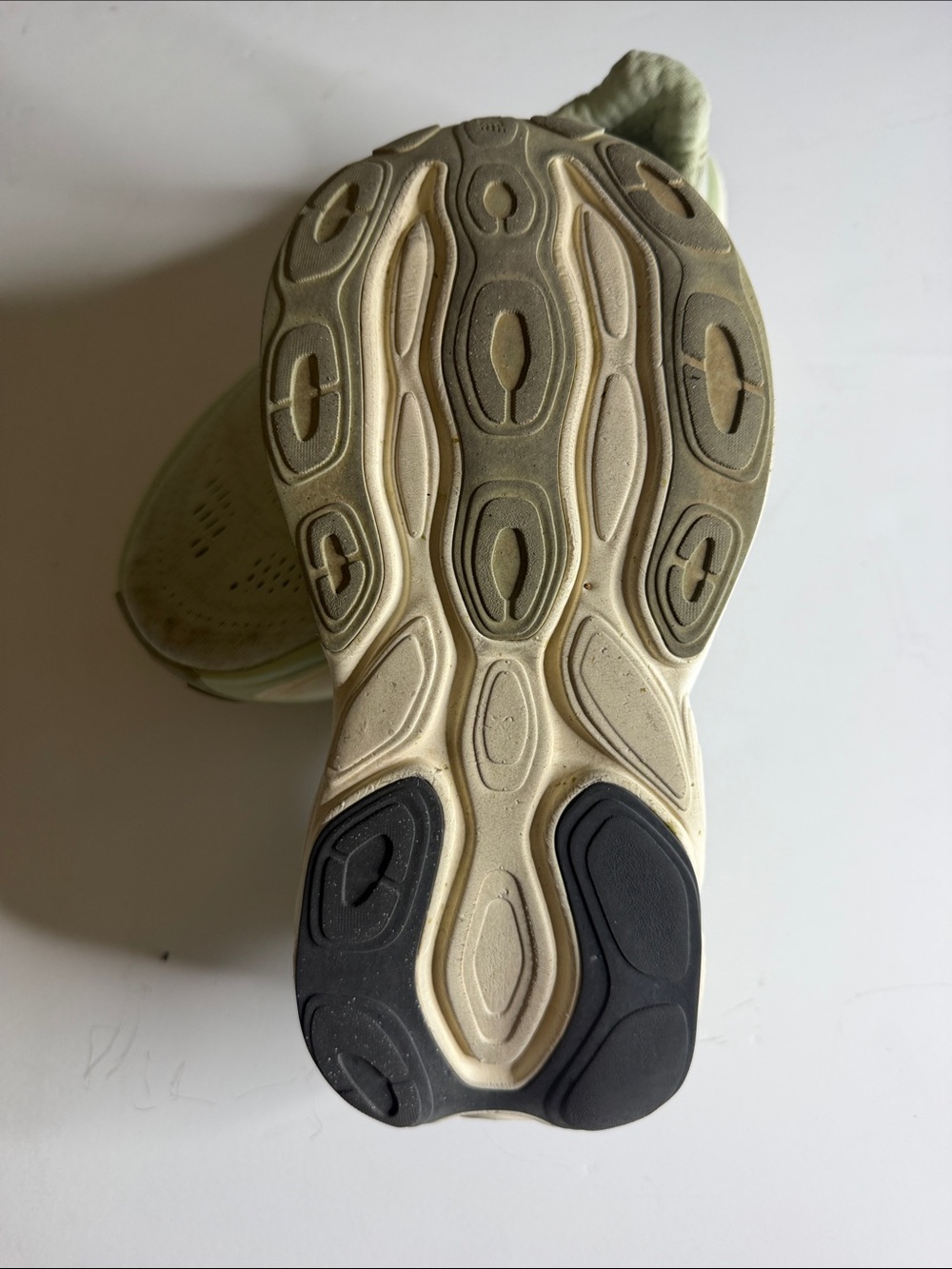 New Balance Fresh Foam X More v5 Size 8 - Picture 5 of 7